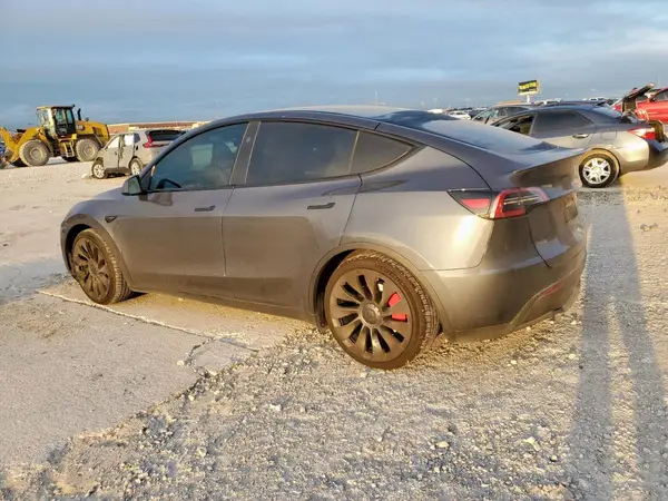 7SAYGDEF0PF902259 2023 TESLA MODEL Y - Image 2
