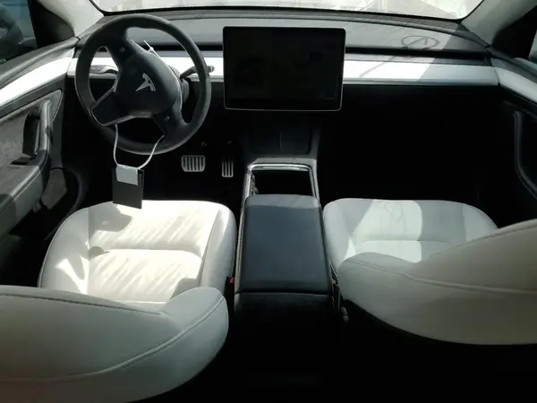 7SAYGDEF0PF902567 2023 TESLA MODEL Y - Image 8
