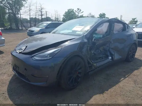 7SAYGDEF0PF903847 2023 TESLA MODEL Y - Image 2