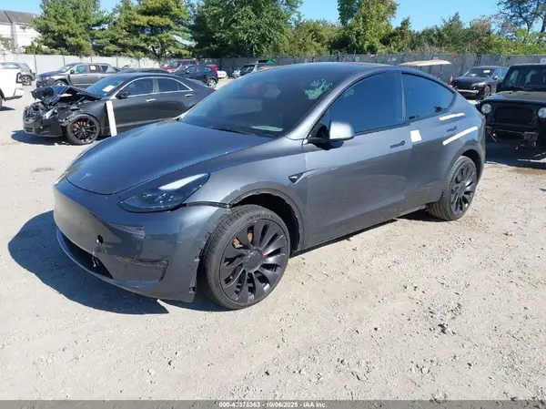 7SAYGDEF0PF904867 2023 TESLA MODEL Y - Image 2