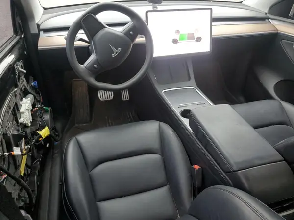 7SAYGDEF0PF947427 2023 TESLA MODEL Y - Image 8