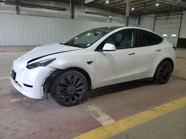 7SAYGDEF0RA257676 2024 TESLA MODEL Y - Image 1
