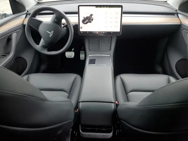 7SAYGDEF0RA262022 2024 TESLA MODEL Y - Image 8