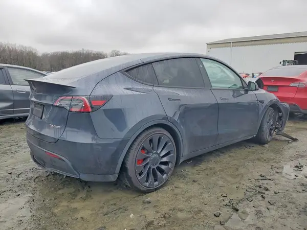 2024 TESLA MODEL Y COPART lot 79808555 auction photo 3