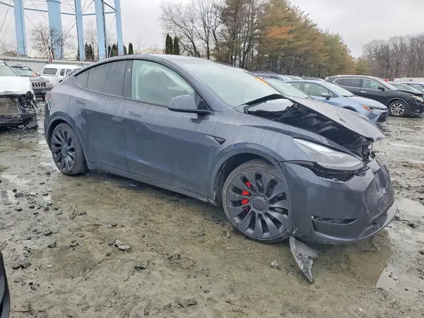 2024 TESLA MODEL Y COPART lot 79808555 auction photo 4
