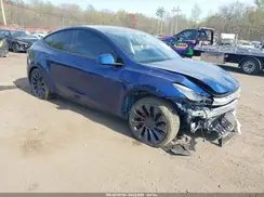 7SAYGDEF0RA267754 2024 TESLA MODEL Y
