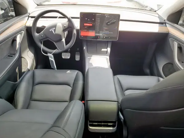 7SAYGDEF0RA287390 2024 TESLA MODEL Y - Image 8
