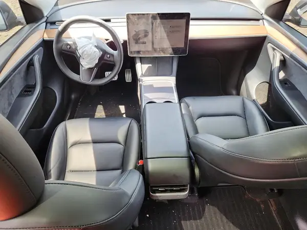 7SAYGDEF0RA289348 2024 TESLA MODEL Y - Image 8