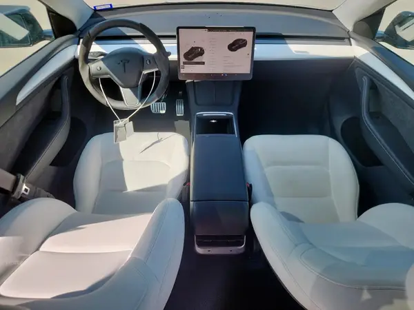 7SAYGDEF0RA317021 2024 TESLA MODEL Y - Image 8