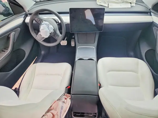 7SAYGDEF0RA326320 2024 TESLA MODEL Y - Image 8