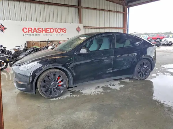 7SAYGDEF0RF038851 2024 TESLA MODEL Y - Image 1