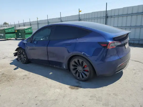 7SAYGDEF0RF049560 2024 TESLA MODEL Y - Image 2