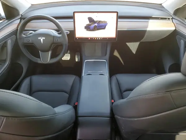 7SAYGDEF0RF072305 2024 TESLA MODEL Y - Image 8