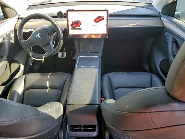 7SAYGDEF0RF089377 2024 TESLA MODEL Y - Image 8
