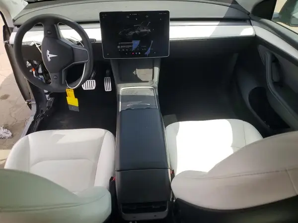 7SAYGDEF0RF161677 2024 TESLA MODEL Y - Image 8