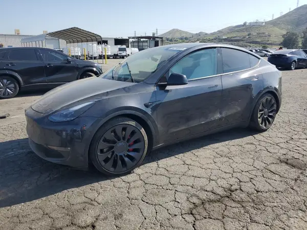 7SAYGDEF0RF162022 2024 TESLA MODEL Y - Image 1