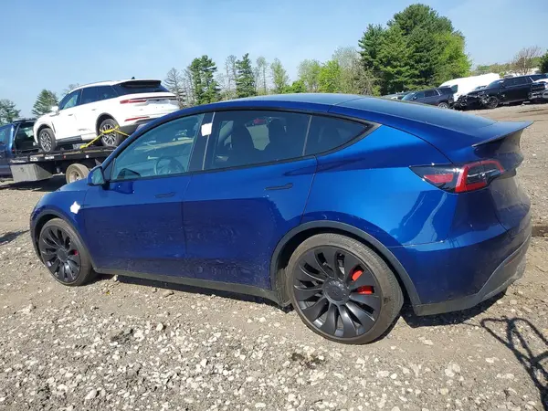 7SAYGDEF0SA339932 2025 TESLA MODEL Y - Image 2