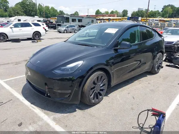 7SAYGDEF0SA340000 2025 TESLA MODEL Y - Image 2