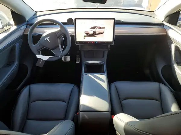 7SAYGDEF0SF309672 2025 TESLA MODEL Y - Image 8