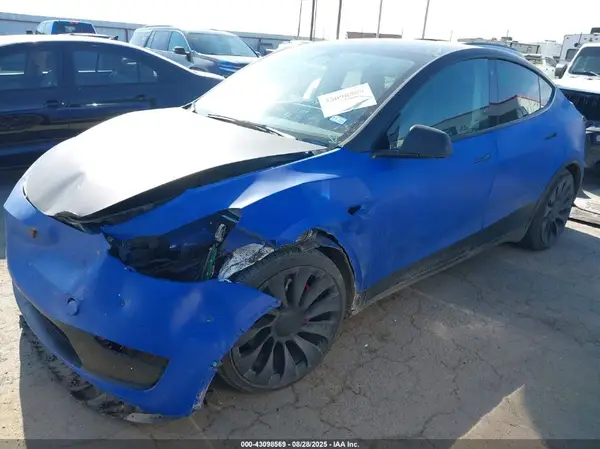 7SAYGDEF1NF314772 2022 TESLA MODEL Y - Image 2