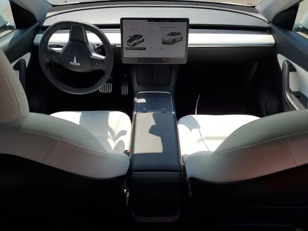 7SAYGDEF1NF326310 2022 TESLA MODEL Y - Image 8