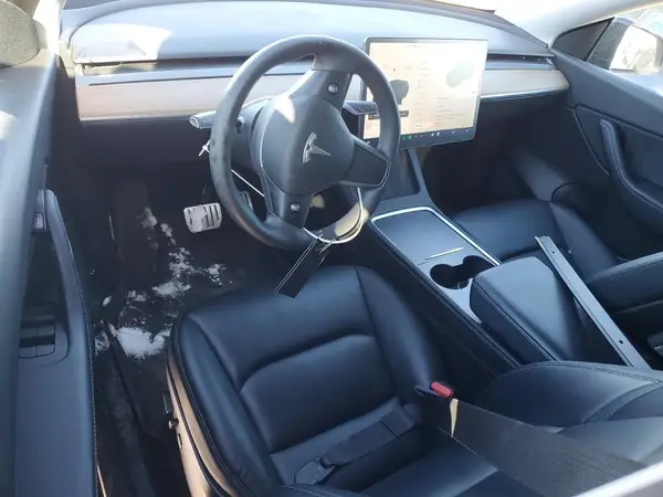 7SAYGDEF1NF326906 2022 TESLA MODEL Y - Image 8
