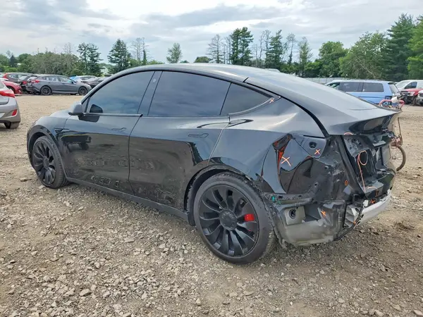 7SAYGDEF1NF345763 2022 TESLA MODEL Y - Image 2