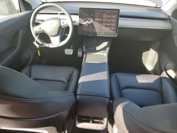 7SAYGDEF1NF347903 2022 TESLA MODEL Y - Image 8