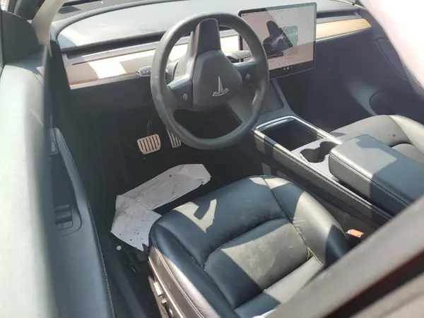 7SAYGDEF1NF374891 2022 TESLA MODEL Y - Image 8
