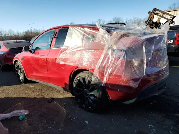 7SAYGDEF1NF375488 2022 TESLA MODEL Y - Image 2