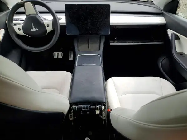 7SAYGDEF1NF377760 2022 TESLA MODEL Y - Image 8