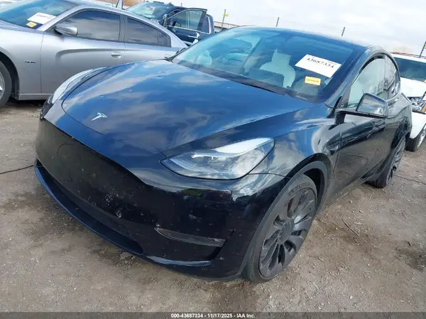 7SAYGDEF1NF392999 2022 TESLA MODEL Y - Image 2