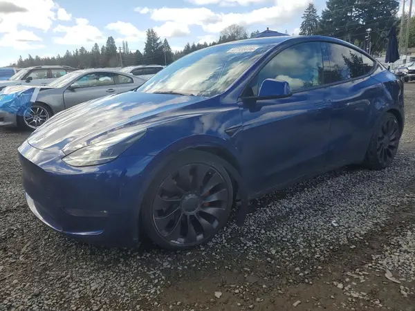 7SAYGDEF1NF397619 2022 TESLA MODEL Y - Image 1
