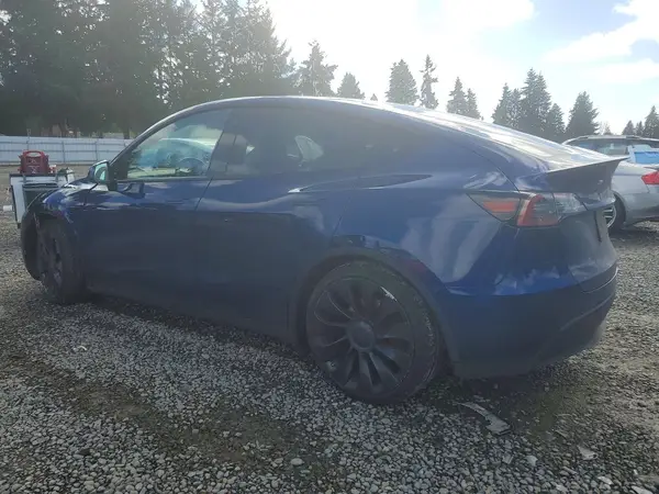7SAYGDEF1NF397619 2022 TESLA MODEL Y - Image 2