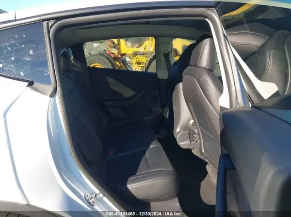 7SAYGDEF1NF399015 2022 TESLA MODEL Y - Image 8