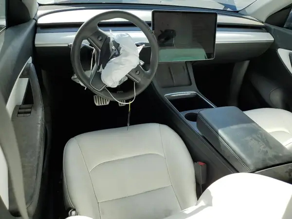7SAYGDEF1NF405329 2022 TESLA MODEL Y - Image 8
