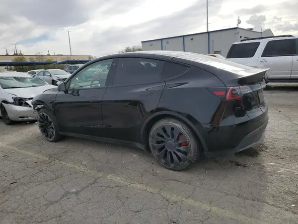 7SAYGDEF1NF407985 2022 TESLA MODEL Y - Image 2