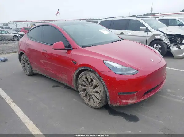 7SAYGDEF1NF413589 2022 TESLA MODEL Y - Image 1
