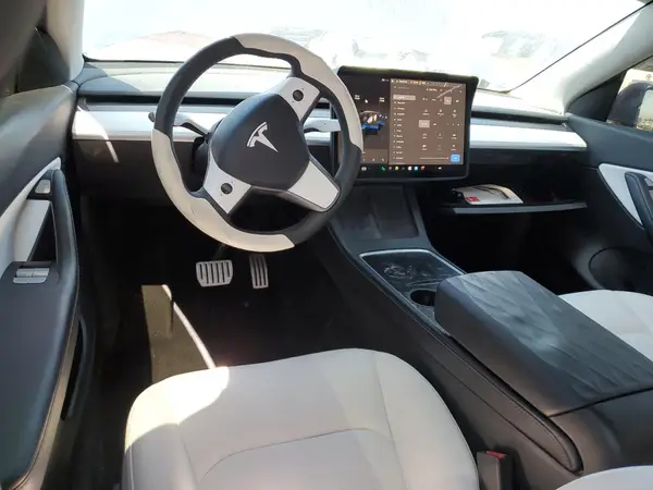 7SAYGDEF1NF441862 2022 TESLA MODEL Y - Image 8