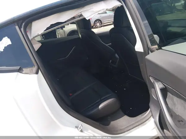 7SAYGDEF1NF445491 2022 TESLA MODEL Y - Image 8