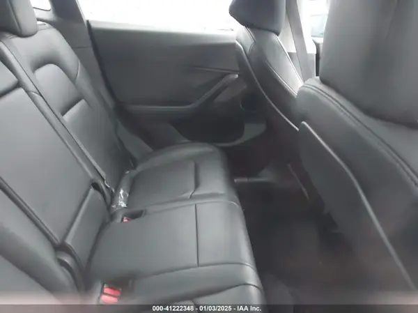 7SAYGDEF1NF448908 2022 TESLA MODEL Y - Image 8