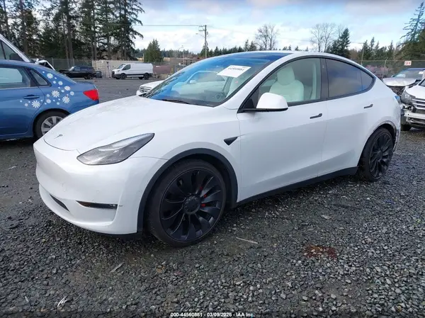 7SAYGDEF1NF459990 2022 TESLA MODEL Y - Image 2