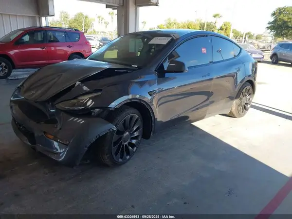 7SAYGDEF1NF463697 2022 TESLA MODEL Y - Image 2