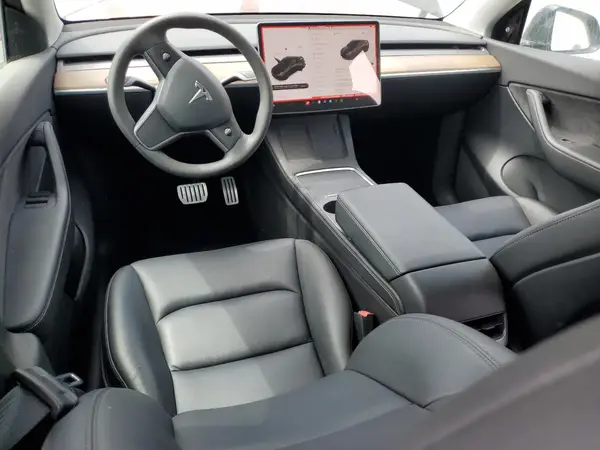 7SAYGDEF1NF484582 2022 TESLA MODEL Y - Image 8