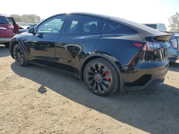 7SAYGDEF1NF486218 2022 TESLA MODEL Y - Image 2