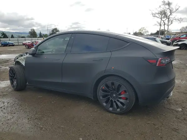 7SAYGDEF1NF489801 2022 TESLA MODEL Y - Image 2