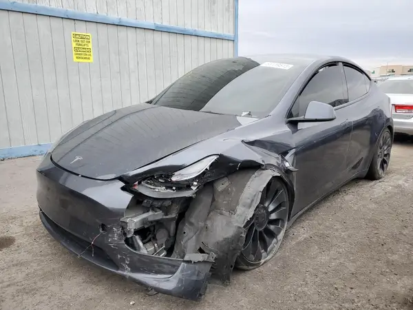 7SAYGDEF1NF491967 2022 TESLA MODEL Y - Image 1