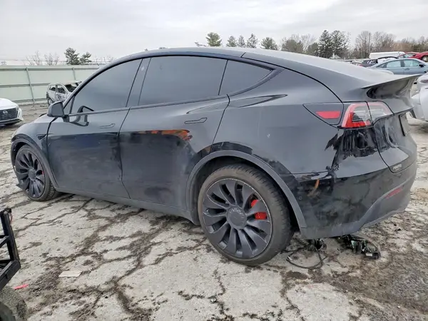 7SAYGDEF1NF502904 2022 TESLA MODEL Y - Image 2