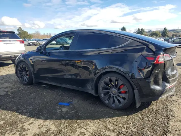 7SAYGDEF1NF506788 2022 TESLA MODEL Y - Image 2