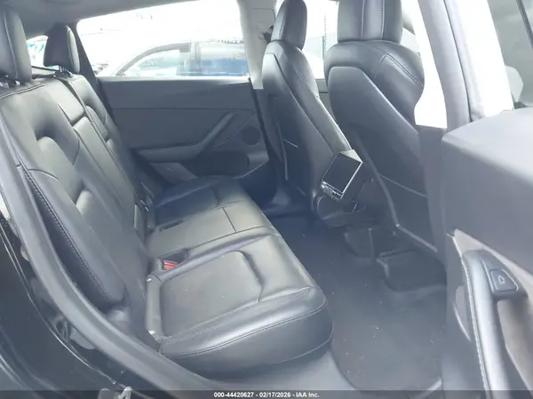 7SAYGDEF1NF511750 2022 TESLA MODEL Y - Image 8